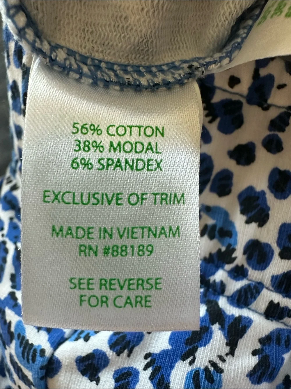 Lily Pulitzer Blue Leopard Print Scallop Hem Women's Shorts - Picture 4 of 6